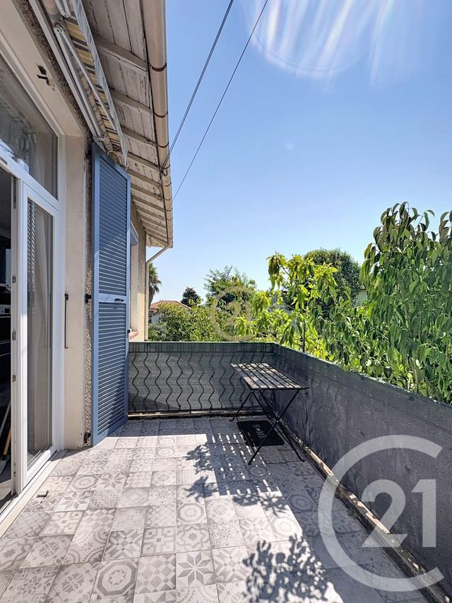 Appartement F3 à louer - 3 pièces - 46.47 m2 - ANTIBES - 06 - PROVENCE-ALPES-COTE-D-AZUR - Century 21 Roi Soleil