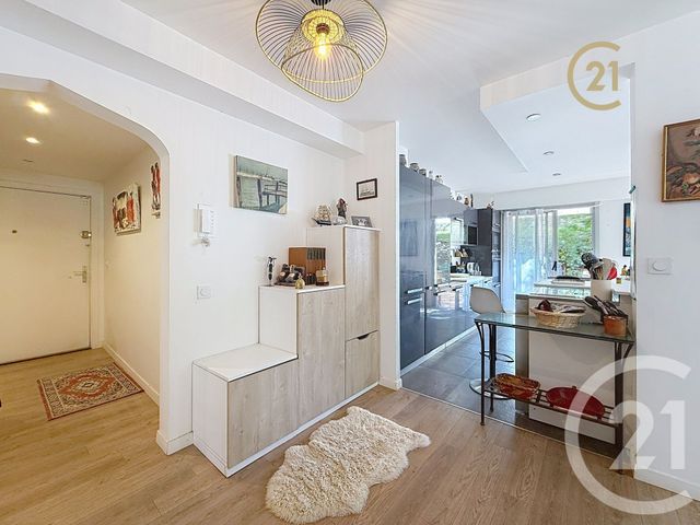 Appartement F3 à vendre - 3 pièces - 78.36 m2 - ANTIBES - 06 - PROVENCE-ALPES-COTE-D-AZUR - Century 21 Roi Soleil