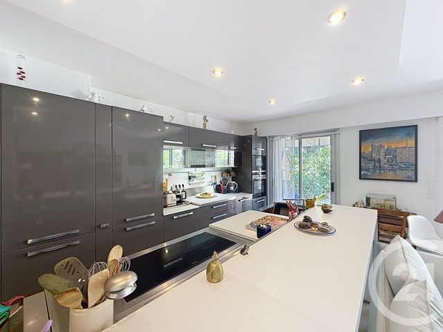 Appartement F3 à vendre - 3 pièces - 78.36 m2 - ANTIBES - 06 - PROVENCE-ALPES-COTE-D-AZUR - Century 21 Roi Soleil