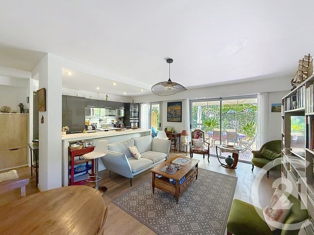 Appartement F3 à vendre - 3 pièces - 78.36 m2 - ANTIBES - 06 - PROVENCE-ALPES-COTE-D-AZUR - Century 21 Roi Soleil