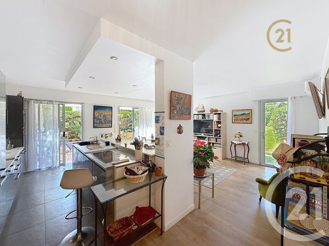 Appartement F3 à vendre - 3 pièces - 78.36 m2 - ANTIBES - 06 - PROVENCE-ALPES-COTE-D-AZUR - Century 21 Roi Soleil