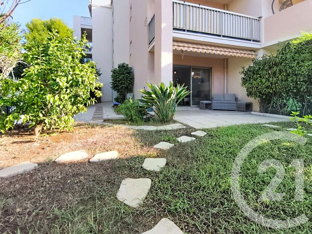 Appartement F3 à vendre - 3 pièces - 50.4 m2 - ANTIBES - 06 - PROVENCE-ALPES-COTE-D-AZUR - Century 21 Roi Soleil