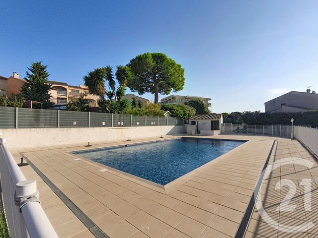 Appartement F3 à vendre - 3 pièces - 50.4 m2 - ANTIBES - 06 - PROVENCE-ALPES-COTE-D-AZUR - Century 21 Roi Soleil