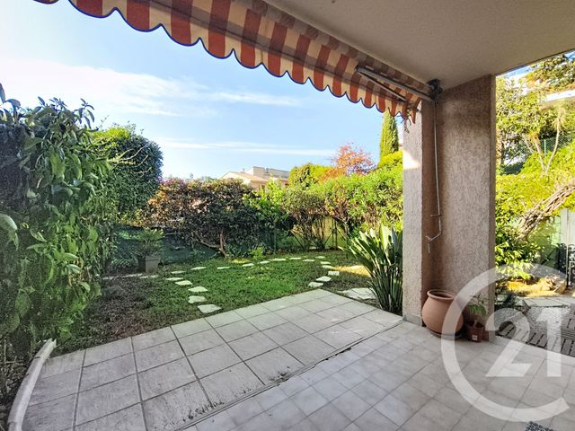 Appartement F3 à vendre - 3 pièces - 50.4 m2 - ANTIBES - 06 - PROVENCE-ALPES-COTE-D-AZUR - Century 21 Roi Soleil