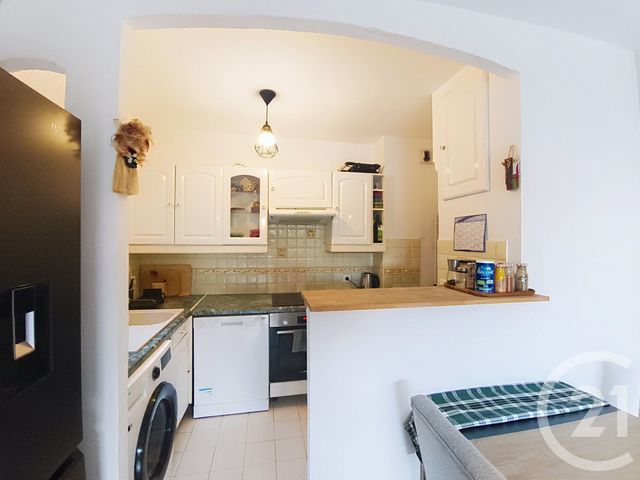 Appartement F3 à vendre - 3 pièces - 50.4 m2 - ANTIBES - 06 - PROVENCE-ALPES-COTE-D-AZUR - Century 21 Roi Soleil