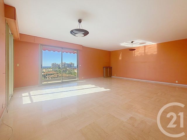 Appartement à vendre - 4 pièces - 135.79 m2 - ANTIBES - 06 - PROVENCE-ALPES-COTE-D-AZUR - Century 21 Roi Soleil