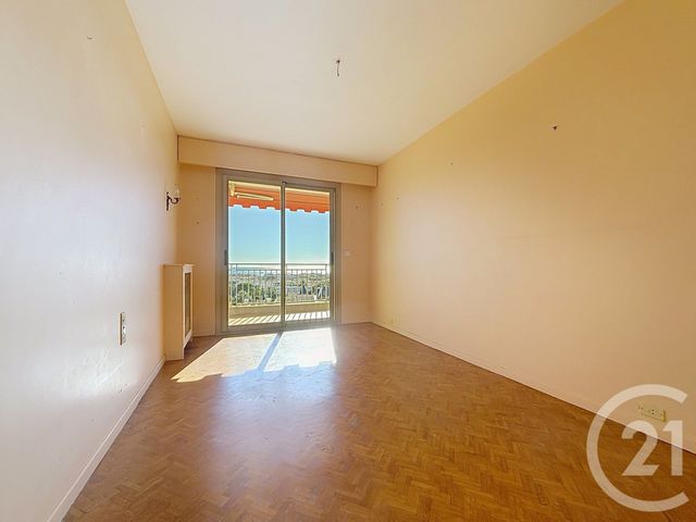 Appartement à vendre - 4 pièces - 135.79 m2 - ANTIBES - 06 - PROVENCE-ALPES-COTE-D-AZUR - Century 21 Roi Soleil