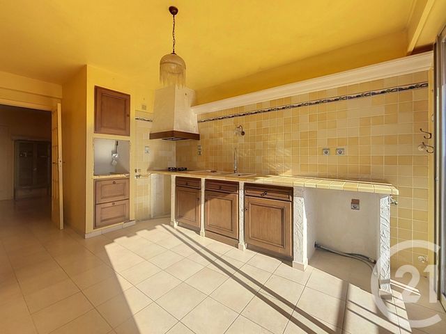 Appartement à vendre - 4 pièces - 135.79 m2 - ANTIBES - 06 - PROVENCE-ALPES-COTE-D-AZUR - Century 21 Roi Soleil