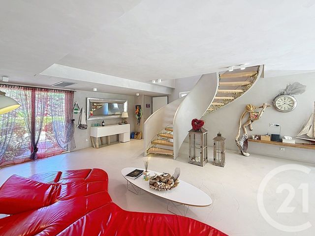 maison à vendre - 6 pièces - 240.0 m2 - ANTIBES - 06 - PROVENCE-ALPES-COTE-D-AZUR - Century 21 Roi Soleil