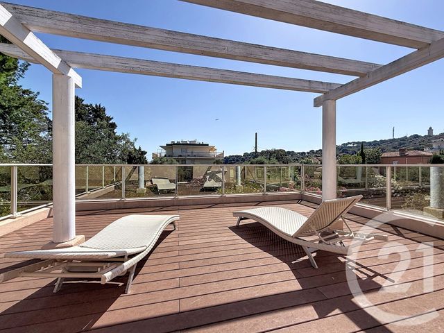 maison à vendre - 6 pièces - 240.0 m2 - ANTIBES - 06 - PROVENCE-ALPES-COTE-D-AZUR - Century 21 Roi Soleil