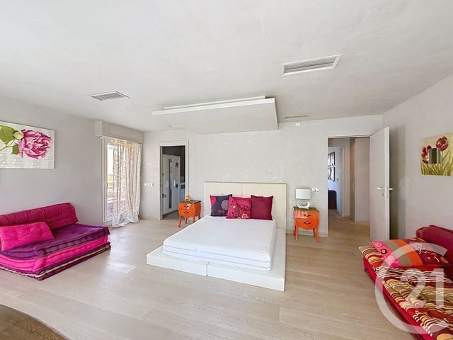 maison à vendre - 6 pièces - 240.0 m2 - ANTIBES - 06 - PROVENCE-ALPES-COTE-D-AZUR - Century 21 Roi Soleil