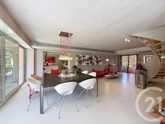 maison à vendre - 6 pièces - 240.0 m2 - ANTIBES - 06 - PROVENCE-ALPES-COTE-D-AZUR - Century 21 Roi Soleil