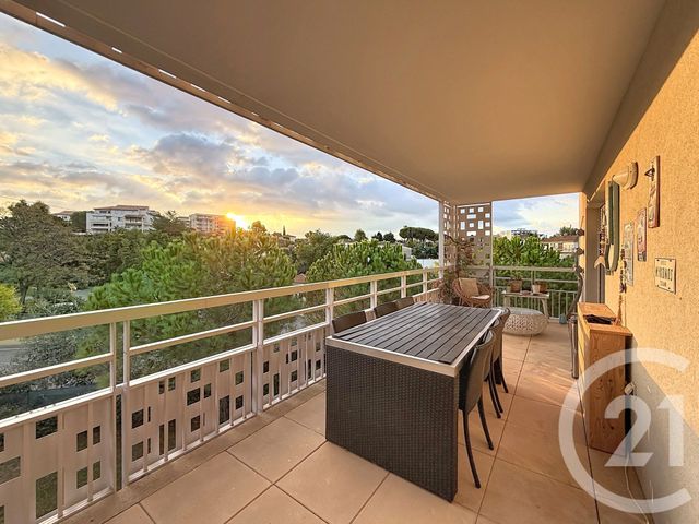 Appartement F3 à vendre ANTIBES