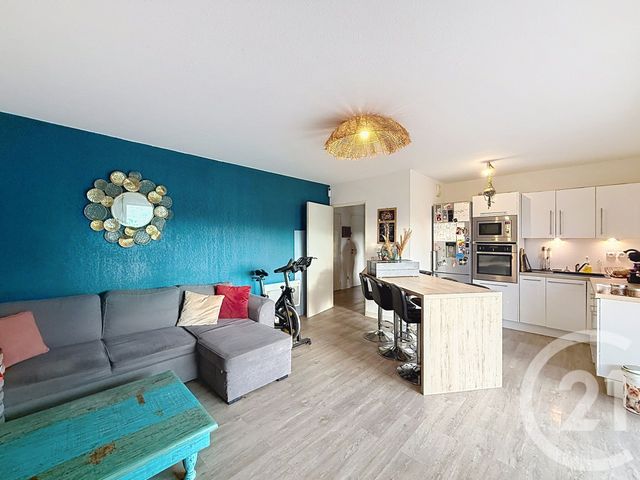 Appartement F3 à vendre - 3 pièces - 59.7 m2 - ANTIBES - 06 - PROVENCE-ALPES-COTE-D-AZUR - Century 21 Roi Soleil