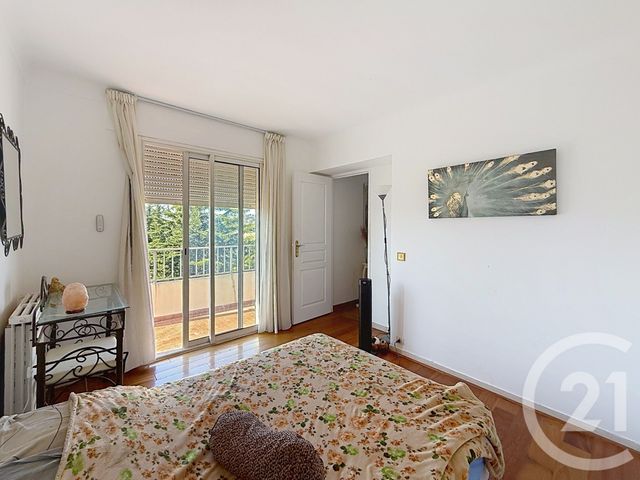 Appartement F3 à vendre - 3 pièces - 62.56 m2 - ANTIBES - 06 - PROVENCE-ALPES-COTE-D-AZUR - Century 21 Roi Soleil