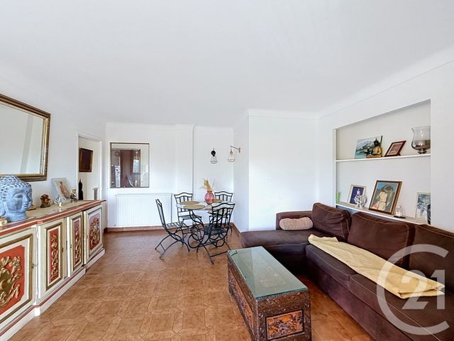 Appartement F3 à vendre - 3 pièces - 62.56 m2 - ANTIBES - 06 - PROVENCE-ALPES-COTE-D-AZUR - Century 21 Roi Soleil