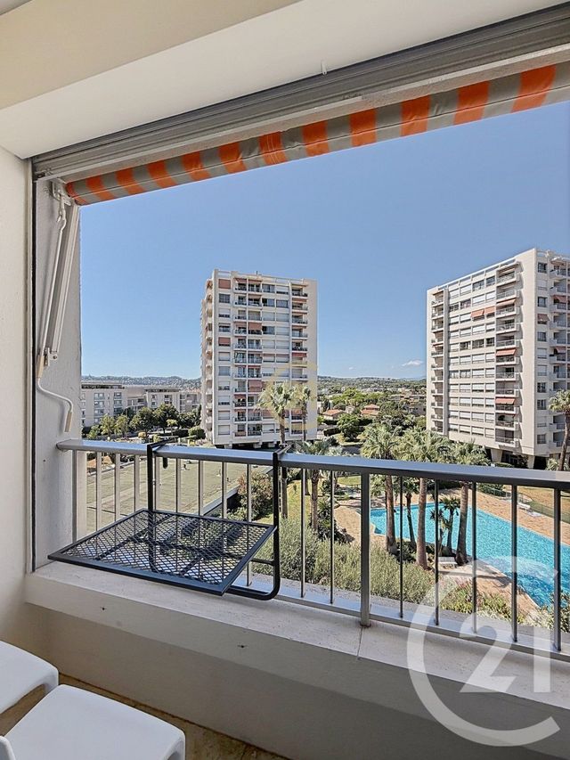 Appartement F3 à louer - 3 pièces - 72.72 m2 - ANTIBES - 06 - PROVENCE-ALPES-COTE-D-AZUR - Century 21 Roi Soleil