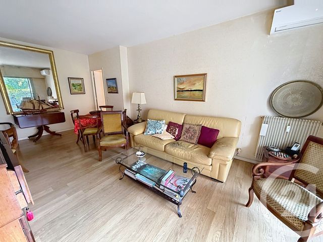 Appartement F4 à vendre - 4 pièces - 80.05 m2 - ANTIBES - 06 - PROVENCE-ALPES-COTE-D-AZUR - Century 21 Roi Soleil
