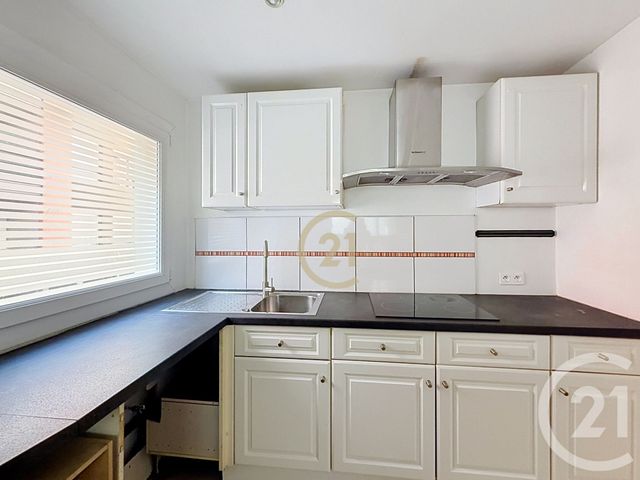 Appartement F2 à louer - 2 pièces - 40.11 m2 - VALLAURIS - 06 - PROVENCE-ALPES-COTE-D-AZUR - Century 21 Roi Soleil