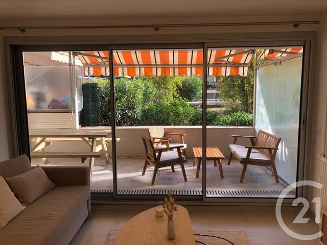 Appartement à vendre - 3 pièces - 52.39 m2 - ANTIBES - 06 - PROVENCE-ALPES-COTE-D-AZUR - Century 21 Roi Soleil
