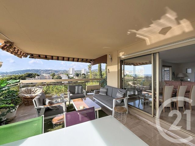 Appartement F4 à vendre - 4 pièces - 97.35 m2 - ANTIBES - 06 - PROVENCE-ALPES-COTE-D-AZUR - Century 21 Roi Soleil