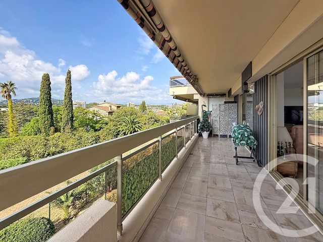Appartement F4 à vendre - 4 pièces - 97.35 m2 - ANTIBES - 06 - PROVENCE-ALPES-COTE-D-AZUR - Century 21 Roi Soleil