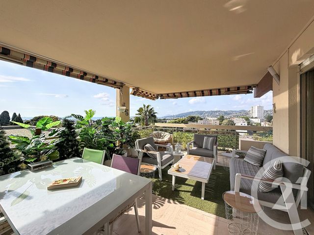 Appartement F4 à vendre - 4 pièces - 97.35 m2 - ANTIBES - 06 - PROVENCE-ALPES-COTE-D-AZUR - Century 21 Roi Soleil