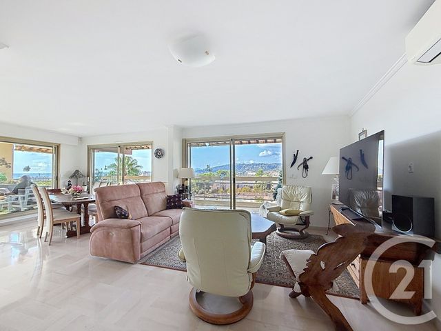 Appartement F4 à vendre - 4 pièces - 97.35 m2 - ANTIBES - 06 - PROVENCE-ALPES-COTE-D-AZUR - Century 21 Roi Soleil