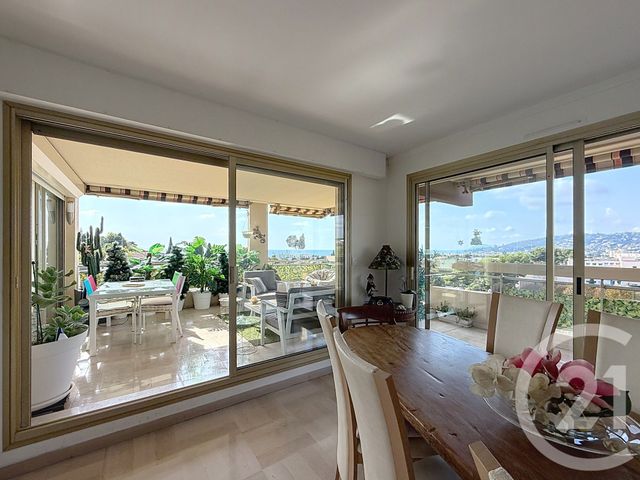 Appartement F4 à vendre - 4 pièces - 97.35 m2 - ANTIBES - 06 - PROVENCE-ALPES-COTE-D-AZUR - Century 21 Roi Soleil