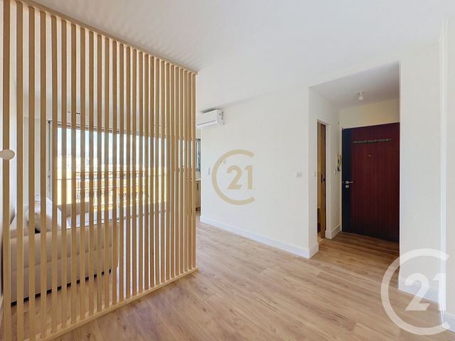 Appartement F1 à louer - 1 pièce - 24.83 m2 - ANTIBES - 06 - PROVENCE-ALPES-COTE-D-AZUR - Century 21 Roi Soleil