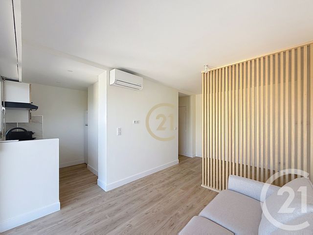 Appartement F1 à louer - 1 pièce - 24.83 m2 - ANTIBES - 06 - PROVENCE-ALPES-COTE-D-AZUR - Century 21 Roi Soleil