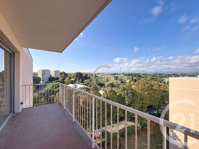 Appartement F1 à louer - 1 pièce - 24.83 m2 - ANTIBES - 06 - PROVENCE-ALPES-COTE-D-AZUR - Century 21 Roi Soleil