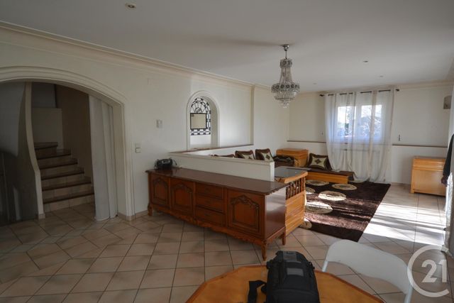 maison à vendre - 6 pièces - 155.0 m2 - ANTIBES - 06 - PROVENCE-ALPES-COTE-D-AZUR - Century 21 Roi Soleil maison à vendre - 6 pièces - 155.0 m2 - ANTIBES - 06 - PROVENCE-ALPES-COTE-D-AZUR - Century 21 Roi Soleil