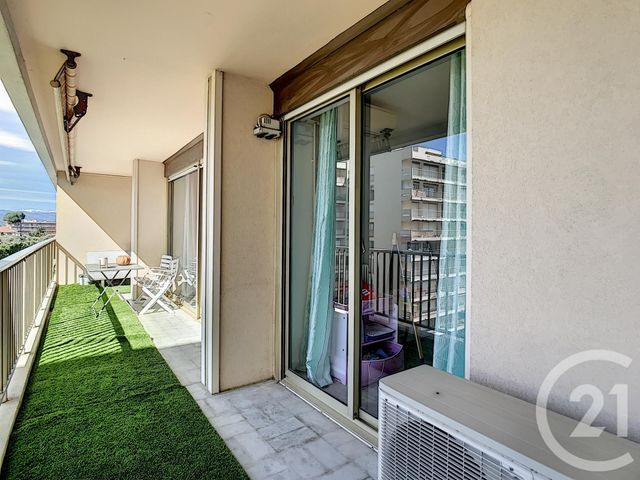 Appartement F3 à vendre - 3 pièces - 74.29 m2 - JUAN LES PINS - 06 - PROVENCE-ALPES-COTE-D-AZUR - Century 21 Roi Soleil Appartement F3 à vendre - 3 pièces - 74.29 m2 - JUAN LES PINS - 06 - PROVENCE-ALPES-COTE-D-AZUR - Century 21 Roi Soleil