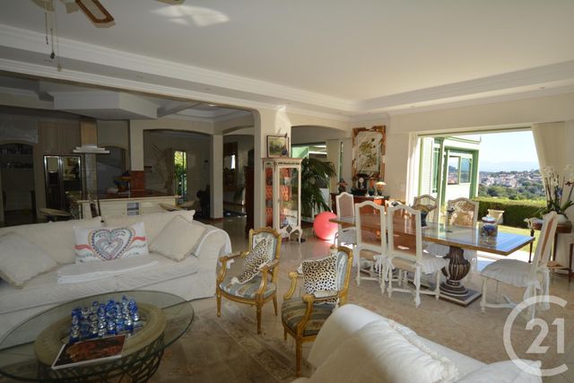 maison à vendre - 8 pièces - 285.0 m2 - VALLAURIS - 06 - PROVENCE-ALPES-COTE-D-AZUR - Century 21 Roi Soleil maison à vendre - 8 pièces - 285.0 m2 - VALLAURIS - 06 - PROVENCE-ALPES-COTE-D-AZUR - Century 21 Roi Soleil