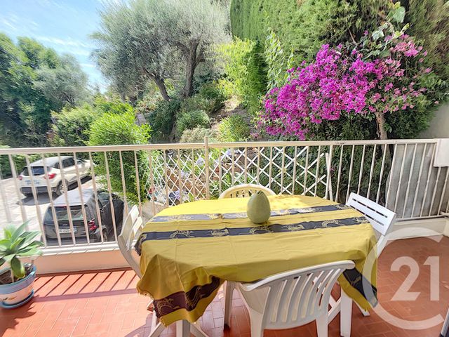 Afficher la photo en grand Appartement F3 à vendre - 3 pièces - 62.0 m2 - ANTIBES - 06 - PROVENCE-ALPES-COTE-D-AZUR - Century 21 Roi Soleil