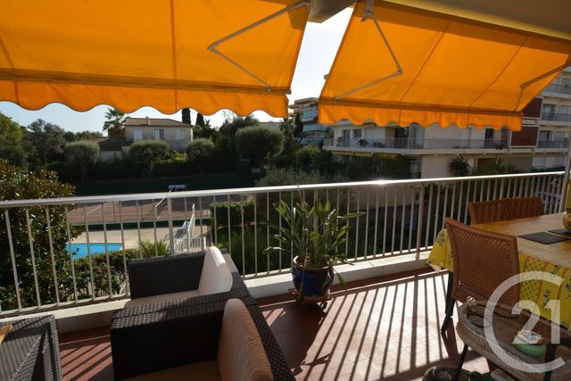 Afficher la photo en grand Appartement F4 à vendre - 4 pièces - 90.0 m2 - ANTIBES - 06 - PROVENCE-ALPES-COTE-D-AZUR - Century 21 Roi Soleil