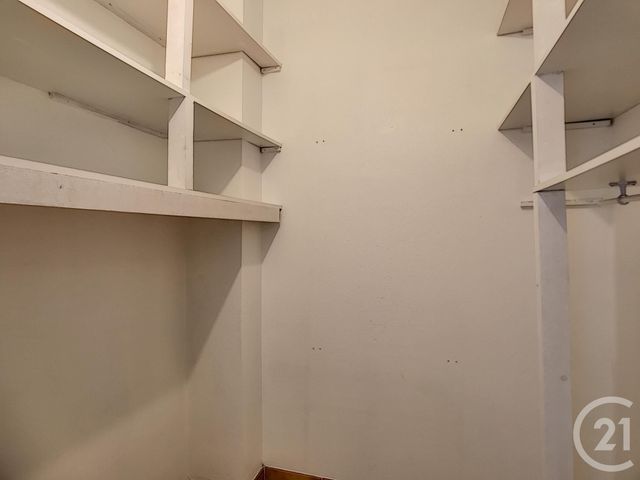 Afficher la photo en grand Appartement F3 à vendre - 3 pièces - 63.0 m2 - ANTIBES - 06 - PROVENCE-ALPES-COTE-D-AZUR - Century 21 Roi Soleil