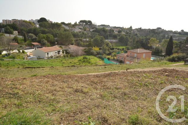 Afficher la photo en grand terrain à vendre - 1167.0 m2 - ANTIBES - 06 - PROVENCE-ALPES-COTE-D-AZUR - Century 21 Roi Soleil