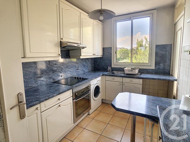 Afficher la photo en grand Appartement F3 à vendre - 3 pièces - 62.0 m2 - ANTIBES - 06 - PROVENCE-ALPES-COTE-D-AZUR - Century 21 Roi Soleil