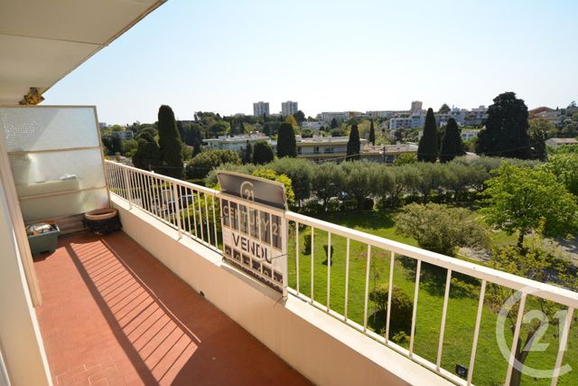 Afficher la photo en grand Appartement F3 à vendre - 3 pièces - 62.0 m2 - ANTIBES - 06 - PROVENCE-ALPES-COTE-D-AZUR - Century 21 Roi Soleil