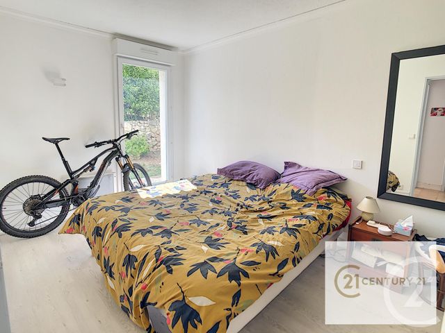 Appartement F4 à vendre - 4 pièces - 80.0 m2 - ANTIBES - 06 - PROVENCE-ALPES-COTE-D-AZUR - Century 21 Roi Soleil Appartement F4 à vendre - 4 pièces - 80.0 m2 - ANTIBES - 06 - PROVENCE-ALPES-COTE-D-AZUR - Century 21 Roi Soleil