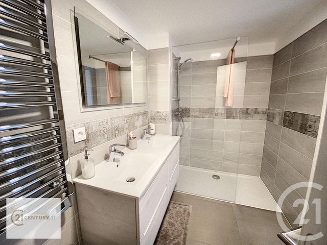 Appartement F2 à vendre - 2 pièces - 48.1 m2 - ANTIBES - 06 - PROVENCE-ALPES-COTE-D-AZUR - Century 21 Roi Soleil Appartement F2 à vendre - 2 pièces - 48.1 m2 - ANTIBES - 06 - PROVENCE-ALPES-COTE-D-AZUR - Century 21 Roi Soleil