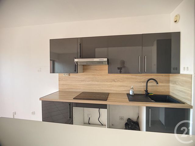 Afficher la photo en grand Appartement F2 à vendre - 2 pièces - 44.0 m2 - ANTIBES - 06 - PROVENCE-ALPES-COTE-D-AZUR - Century 21 Roi Soleil