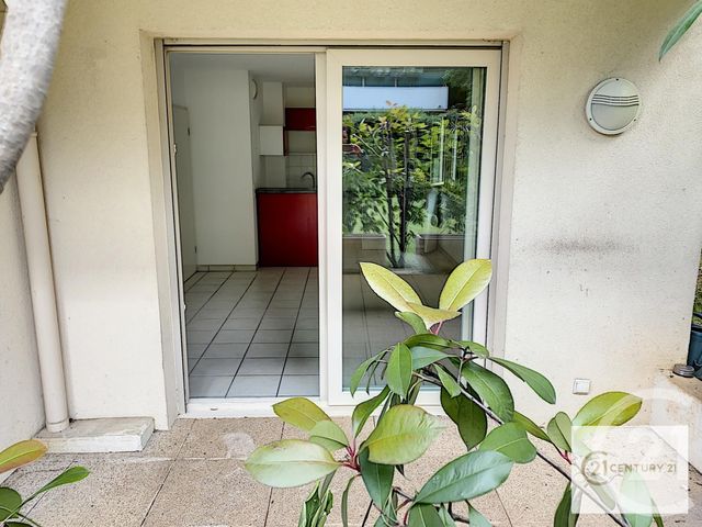 Appartement F3 à vendre - 3 pièces - 55.76 m2 - ANTIBES - 06 - PROVENCE-ALPES-COTE-D-AZUR - Century 21 Roi Soleil Appartement F3 à vendre - 3 pièces - 55.76 m2 - ANTIBES - 06 - PROVENCE-ALPES-COTE-D-AZUR - Century 21 Roi Soleil