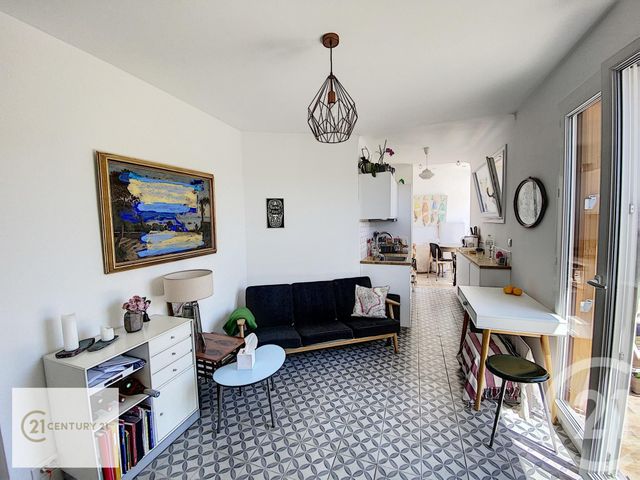Appartement F2 à vendre - 2 pièces - 27.0 m2 - ANTIBES - 06 - PROVENCE-ALPES-COTE-D-AZUR - Century 21 Roi Soleil Appartement F2 à vendre - 2 pièces - 27.0 m2 - ANTIBES - 06 - PROVENCE-ALPES-COTE-D-AZUR - Century 21 Roi Soleil