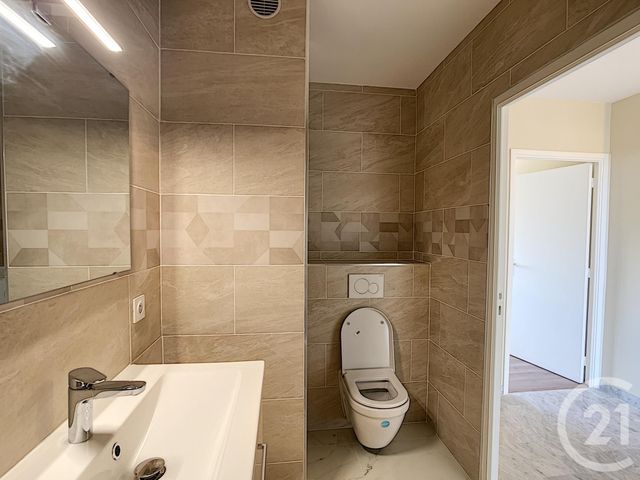 Afficher la photo en grand Appartement F2 à vendre - 2 pièces - 48.0 m2 - JUAN LES PINS - 06 - PROVENCE-ALPES-COTE-D-AZUR - Century 21 Roi Soleil
