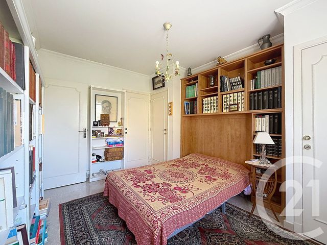 Appartement F3 à vendre - 3 pièces - 86.52 m2 - ANTIBES - 06 - PROVENCE-ALPES-COTE-D-AZUR - Century 21 Roi Soleil