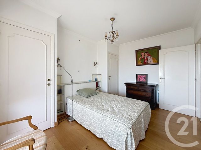 Appartement F3 à vendre - 3 pièces - 86.52 m2 - ANTIBES - 06 - PROVENCE-ALPES-COTE-D-AZUR - Century 21 Roi Soleil